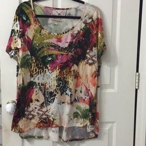 Onque Casuals Sz XL Colorful Tropical Lightweight Asymmetrical T-Shirt RS studs.